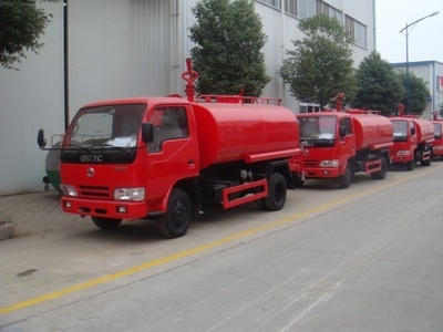 東風(fēng)5噸灑水車性能詳解與市場價(jià)格狀況——工程機(jī)械欄目真誠分享